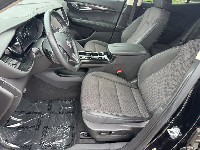 2023 Buick Envision Preferred — photo 17 of 26