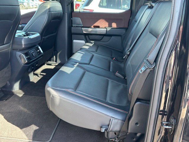 2023 Ford F-150 Lariat — photo 9 of 26