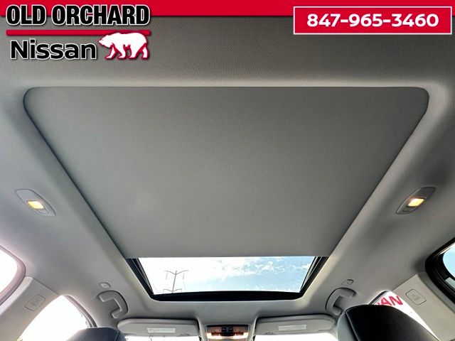 2022 Nissan Rogue SL — photo 14 of 22