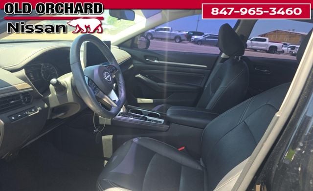 2023 Nissan Altima 2.5 SL — photo 7 of 10