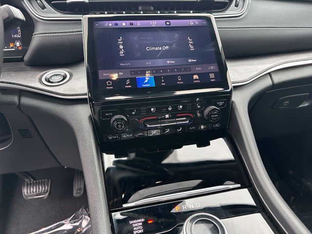 2023 Jeep Grand Cherokee Limited — photo 25 of 36