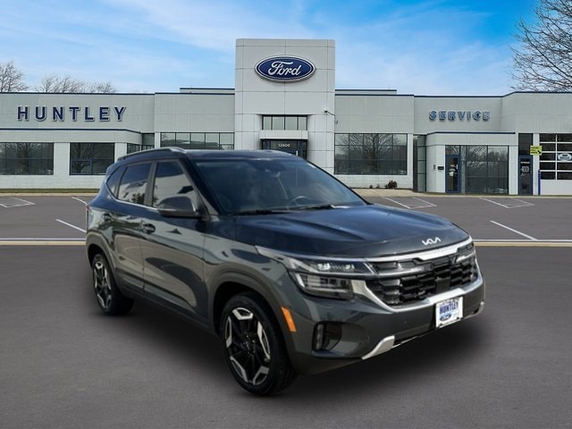 2025 Kia Seltos SX — photo 4 of 25