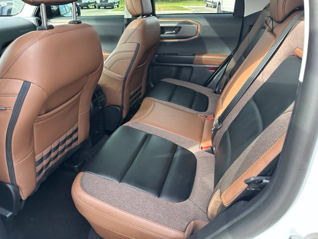 2025 Ford Bronco Sport Outer Banks — photo 12 of 31