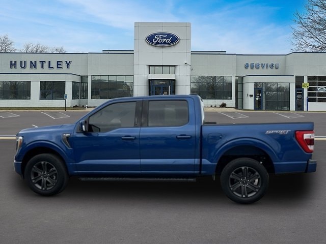 2023 Ford F-150 Lariat — photo 7 of 29
