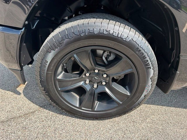 2023 Ram 1500 Big Horn/Lone Star — photo 8 of 28