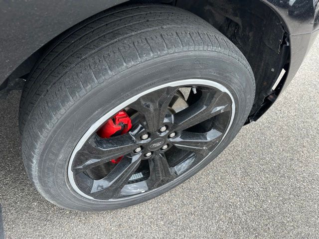 2022 Ford Expedition Limited — photo 8 of 34