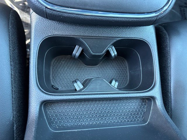 2024 Honda CR-V Hybrid Sport Touring — photo 22 of 31