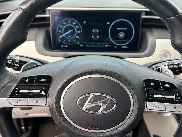 2023 Hyundai Tucson Hybrid Limited — photo 32 of 36