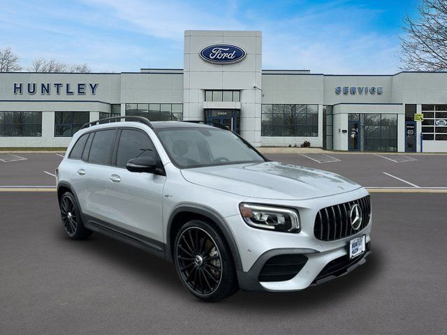 2023 Mercedes-Benz GLB GLB 35 AMG® — photo 3 of 37