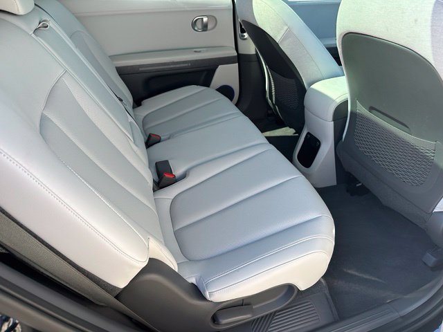 2023 Hyundai IONIQ 5 Limited — photo 11 of 35