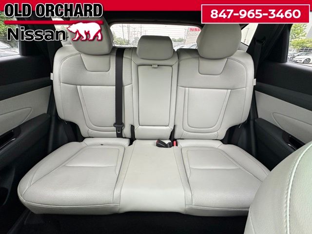 2025 Hyundai Tucson Hybrid Limited — photo 11 of 22