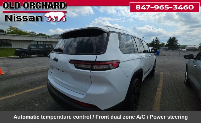2023 Jeep Grand Cherokee L Altitude — photo 6 of 12
