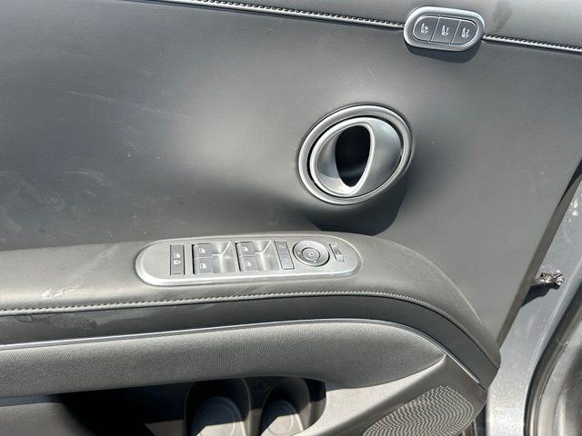 2026 Hyundai Palisade Hybrid Calligraphy — photo 23 of 44