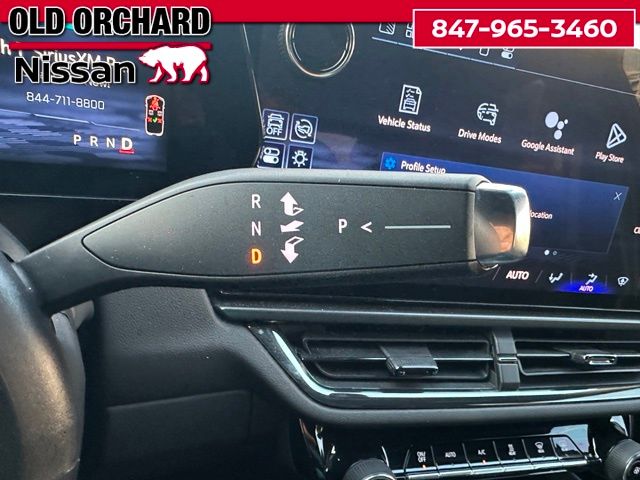2024 Chevrolet Equinox EV RS — photo 17 of 21