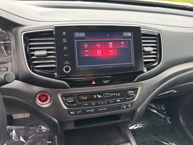 2021 Honda Ridgeline Sport — photo 21 of 27