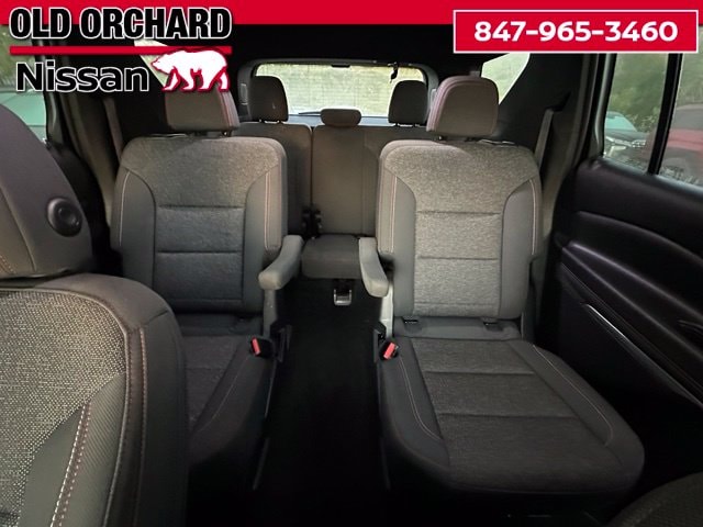 2024 Chevrolet Traverse Z71 — photo 11 of 21