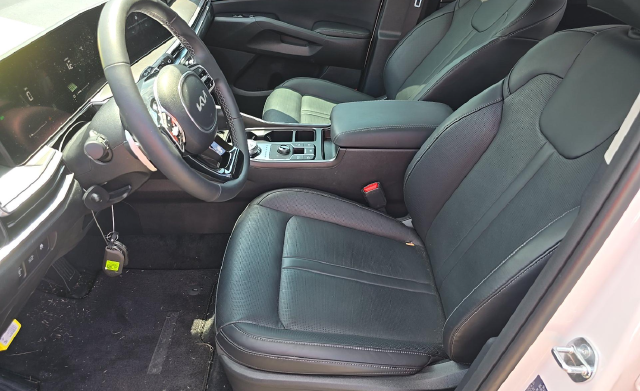 2025 Kia Sorento Hybrid EX — photo 5 of 8