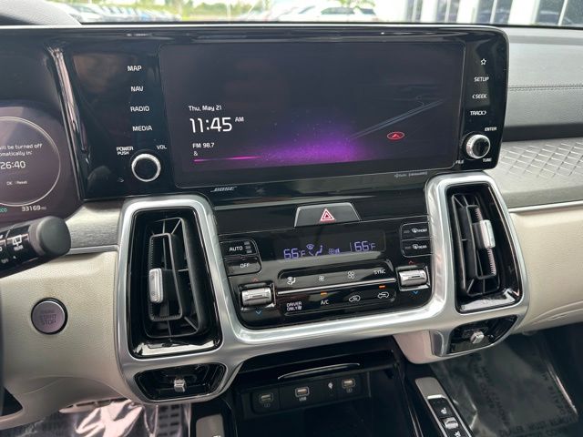 2023 Kia Sorento Hybrid EX — photo 28 of 37