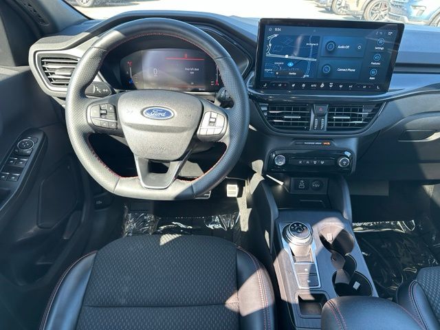2024 Ford Escape ST-Line — photo 19 of 29