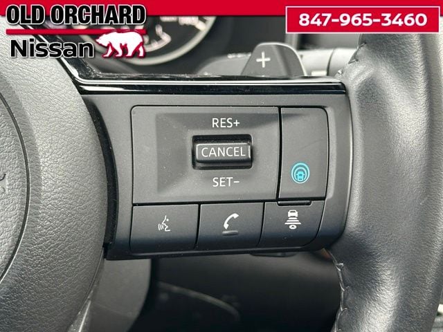 2023 Nissan Rogue SL — photo 21 of 23