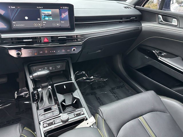 2025 Kia K5 GT — photo 18 of 41