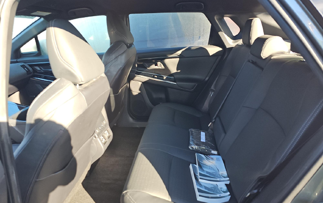 2023 Subaru Solterra Limited — photo 10 of 11