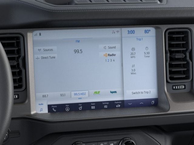 2026 Ford Bronco Outer Banks — photo 15 of 57