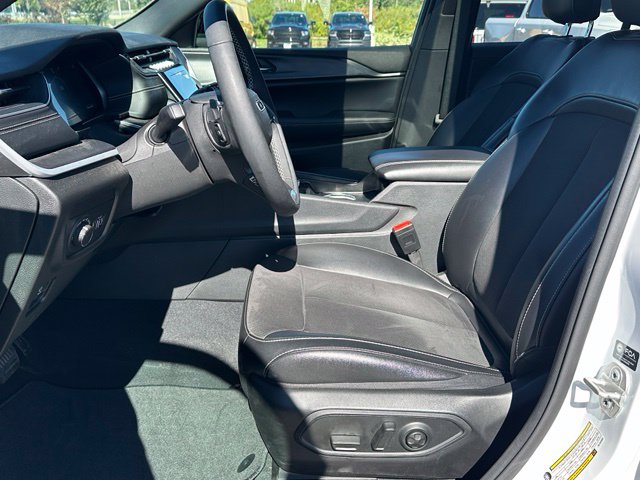 2024 Jeep Grand Cherokee Altitude X — photo 16 of 23