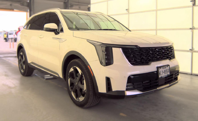 2025 Kia Sorento Hybrid EX — photo 2 of 8