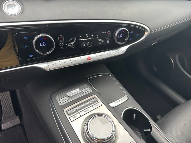 2025 Genesis GV70 2.5T — photo 25 of 31