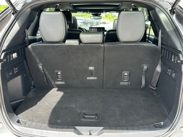 2024 Mazda CX-90 Phev Premium Plus — photo 9 of 31