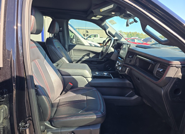 2023 Ford Expedition Limited — photo 6 of 11