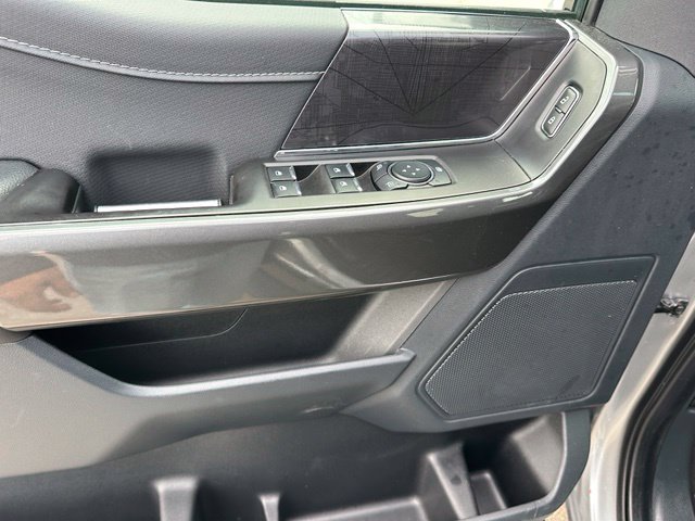 2023 Ford F-150 XLT — photo 18 of 28