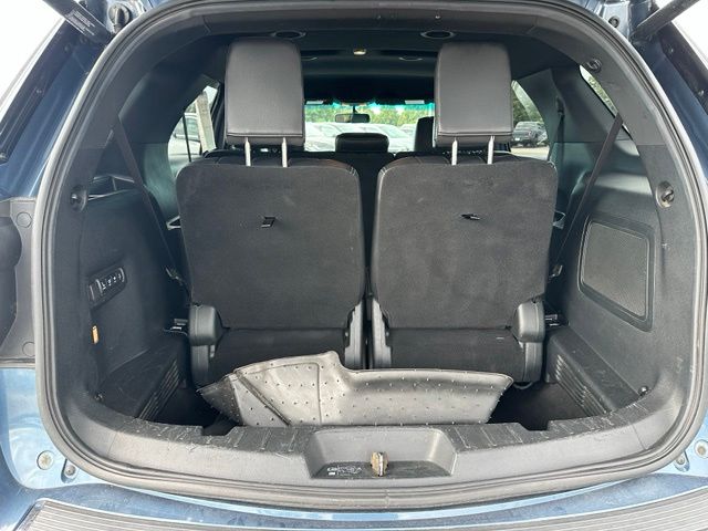 2019 Ford Explorer Limited — photo 12 of 33