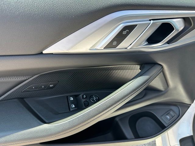 2025 BMW 4 Series 430i xDrive — photo 16 of 24