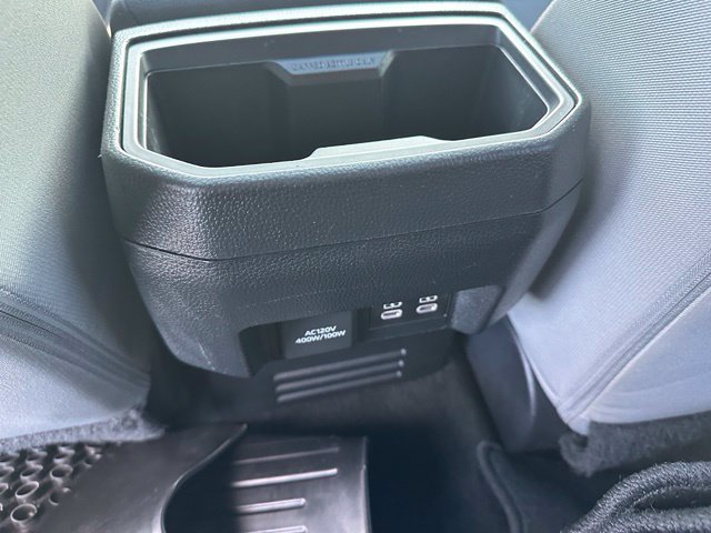 2024 Toyota Tacoma TRD Sport — photo 17 of 36