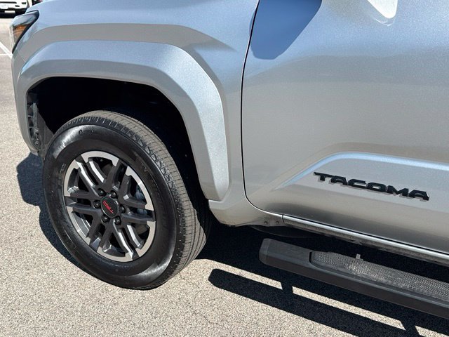 2024 Toyota Tacoma TRD Sport — photo 9 of 36