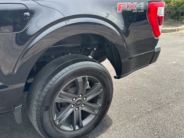 2023 Ford F-150 Lariat — photo 7 of 30
