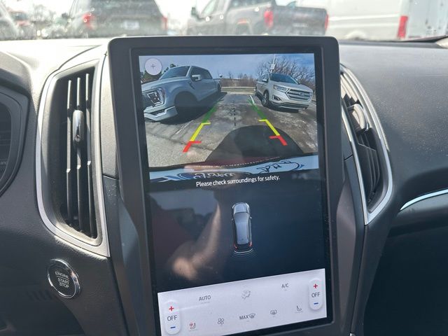 2023 Ford Edge ST-Line — photo 24 of 26