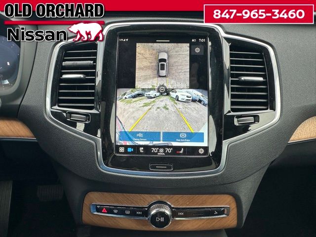 2025 Volvo XC90 B6 Plus 7-Seater — photo 16 of 21