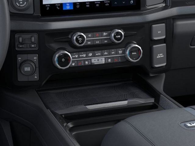 2026 Ford F-250SD Platinum — photo 16 of 52