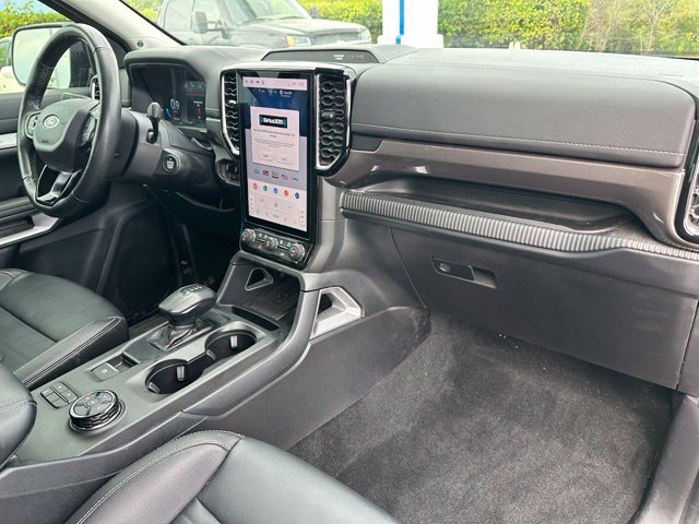 2024 Ford Ranger Lariat — photo 9 of 31
