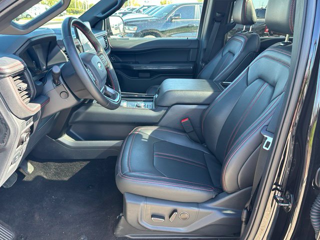 2023 Ford Expedition Max Limited — photo 24 of 39