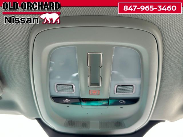 2025 Volvo XC90 B6 Plus 7-Seater — photo 19 of 22