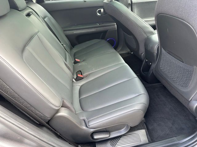 2023 Hyundai IONIQ 5 Limited — photo 13 of 38