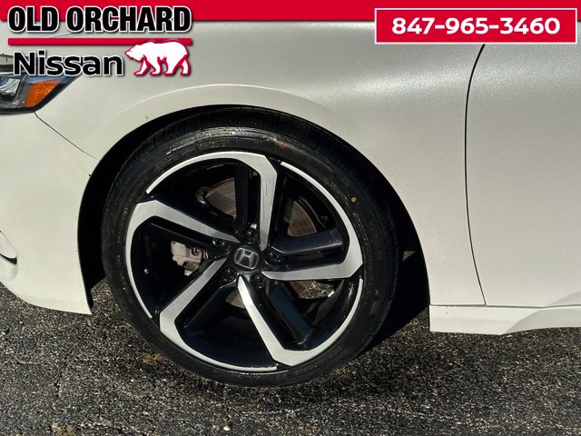2018 Honda Accord Sport — photo 10 of 21