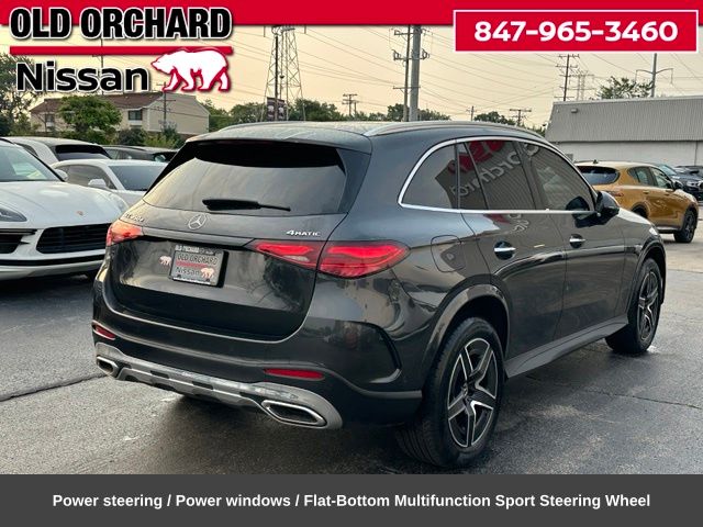 2025 Mercedes-Benz GLC GLC 350e — photo 7 of 23