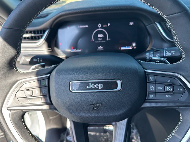 2024 Jeep Grand Cherokee L Altitude X — photo 30 of 31