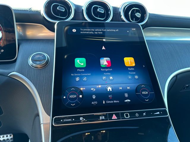 2025 Mercedes-Benz GLC GLC 300 — photo 24 of 30