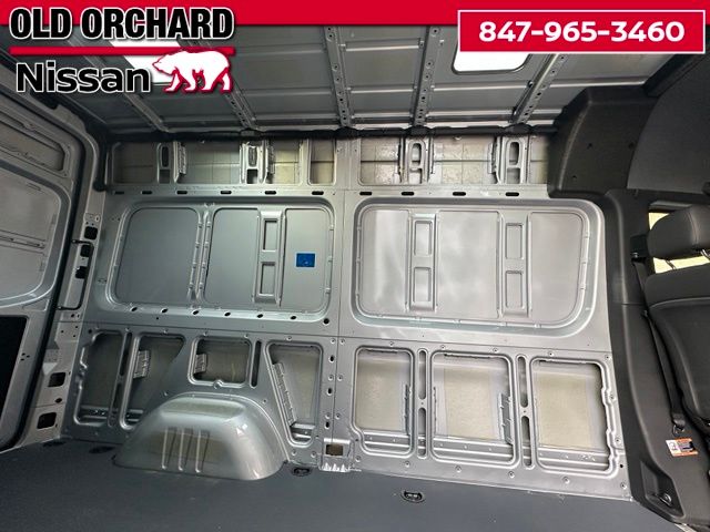 2023 Mercedes-Benz Sprinter 2500 Cargo 144 WB — photo 14 of 23